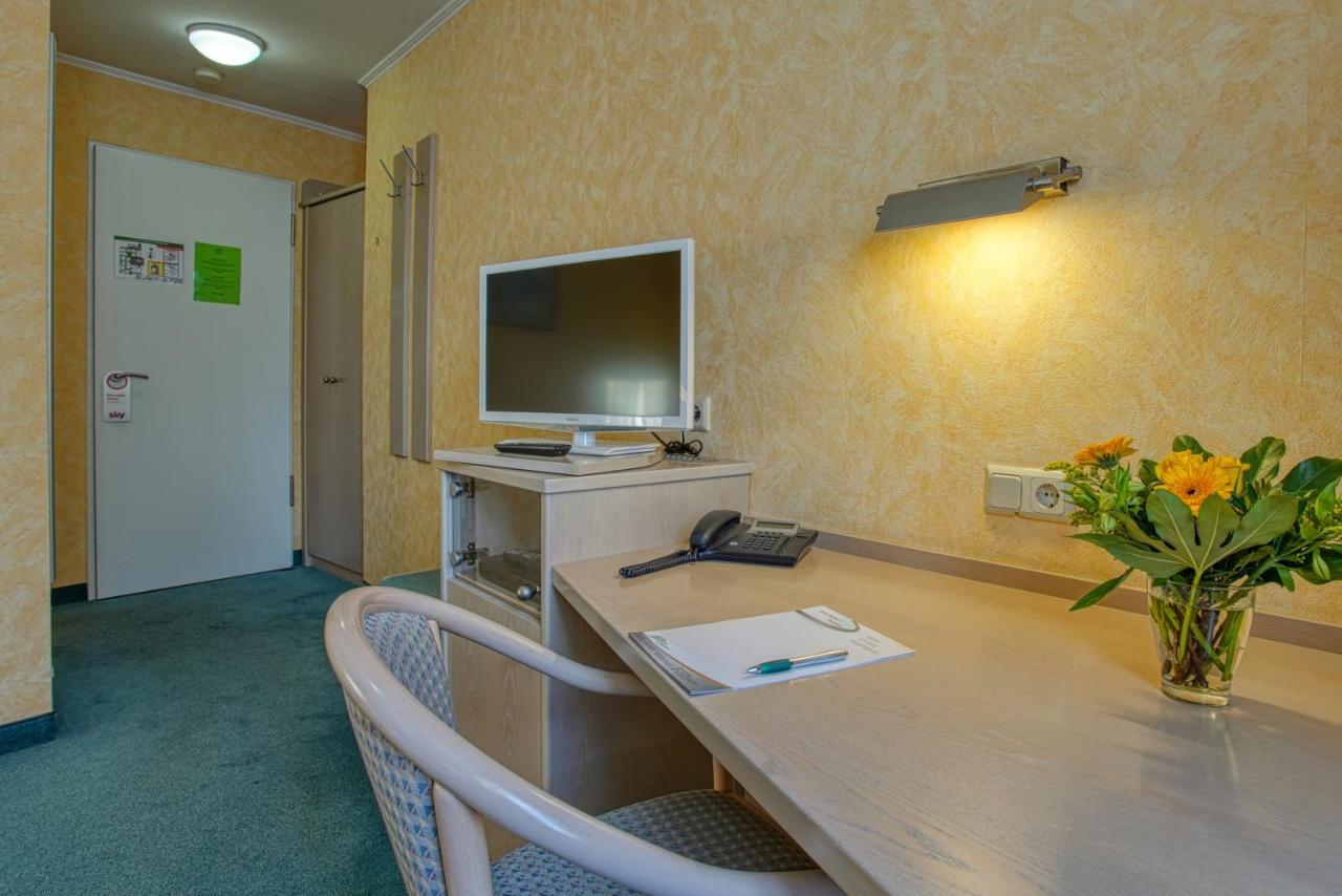 Hotel Kischers Landhaus Ганновер Екстер'єр фото